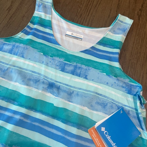 Columbia Women’s Tank Top Omni Shade, Omni Wick Size Medium Blue Green Print - Picture 2 of 8